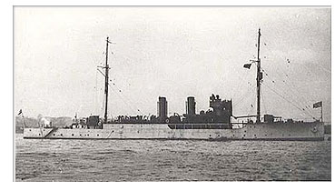 Naval patrol HMS Laburnum which came to the aid of Mantola's passengers and crew